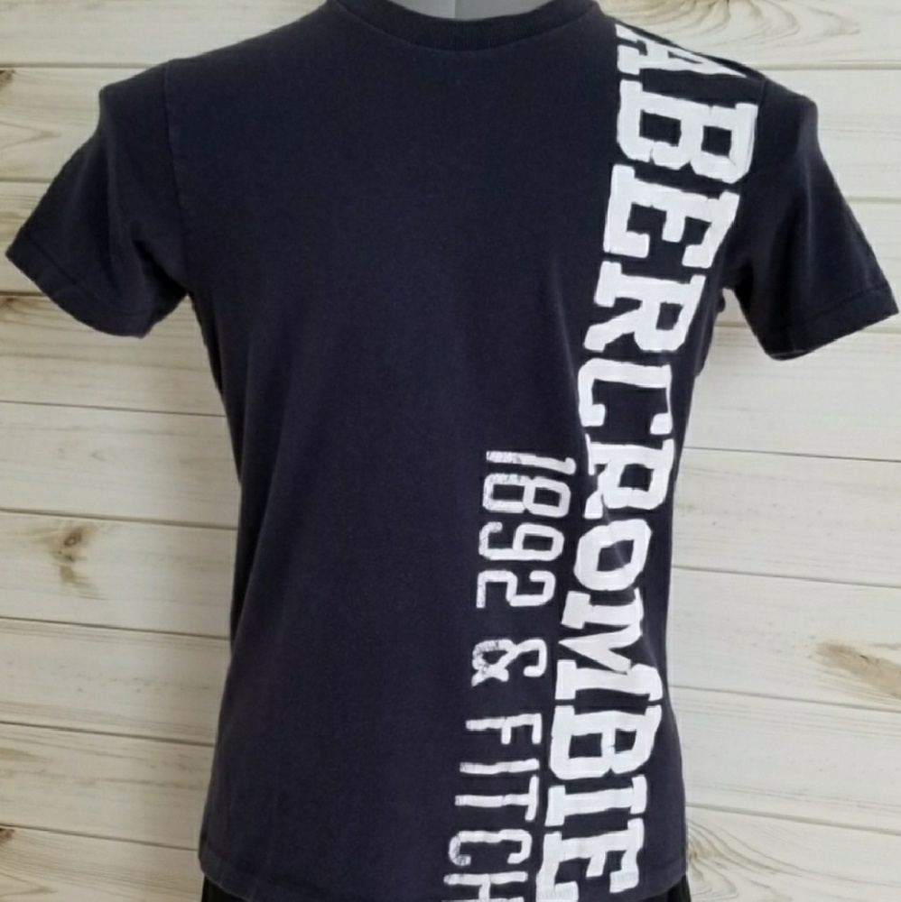 Abercrombie & Fitch Destroyed Muscle Tee